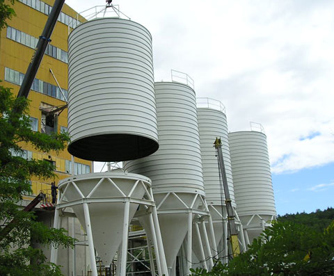 Silo na cement - výstavba